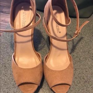 Strappy Sandals S9.5